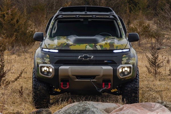 GM Uses Fuel Cell To Power Silent Chevrolet Colorado ZH2 Military Pickup
